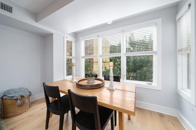833 Willow Ave Unit 2, Hoboken, NJ 07030 - dining area featuring light wood-style flooring and baseboards