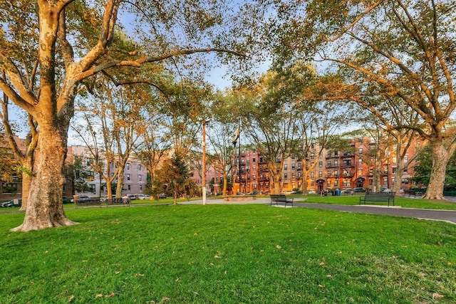 110 Washington St Unit 8, Hoboken, NJ 07030 - view of community featuring a lawn