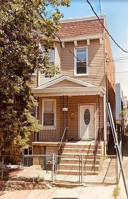 50 Spruce St, Jersey City, NJ 07306 - photo 13
