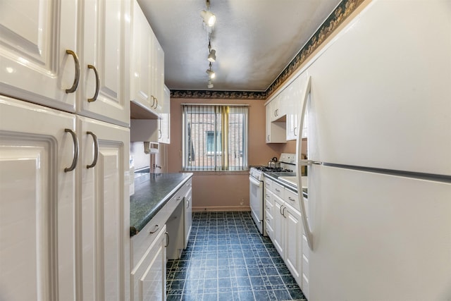168 Tuxedo Pkwy, Newark, NJ 07106 - photo 9