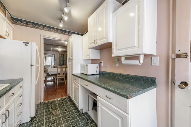 168 Tuxedo Pkwy, Newark, NJ 07106 - photo 11