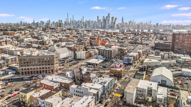 810 6th St Unit 2, Union City, NJ 07087 - skyline view