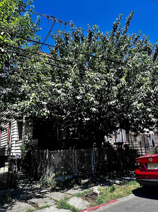 34 Cliff St, Jersey City, NJ 07307 - view of front of house