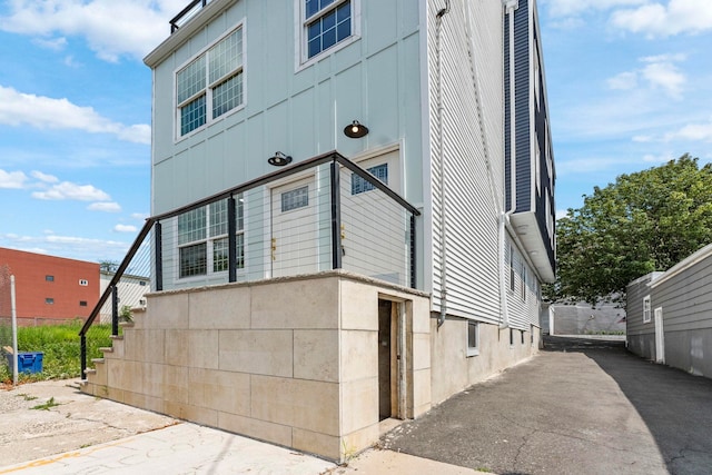 6208 Jefferson St Unit 1, West New York, NJ 07093 - photo 2