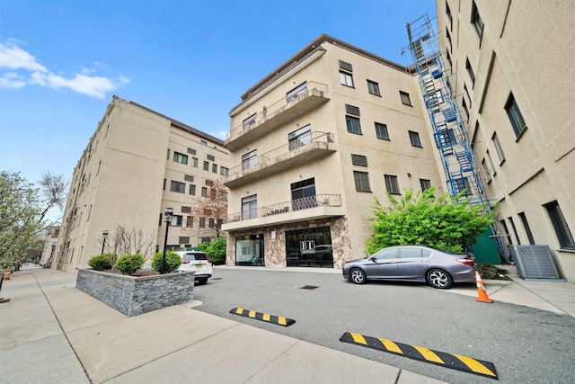 75 Liberty Ave Unit E13, Jersey City, NJ 07306 - view of building exterior