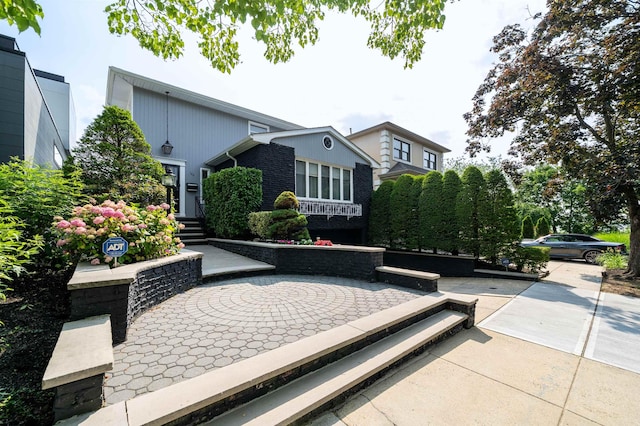 166 W 37th St, Bayonne, NJ 07086 - view of home's community