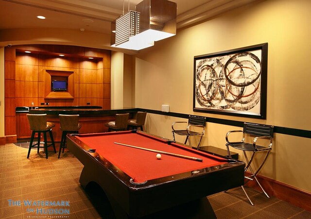 8100 River Rd Unit 0107, North Bergen, NJ 07047 - recreation room with bar with sink, billiards table, baseboards, and recessed lighting