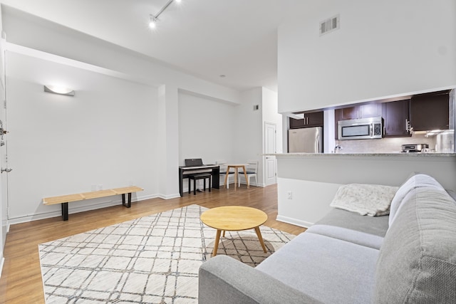 187 Wayne St Unit 107C, Jersey City, NJ 07302 - photo 3
