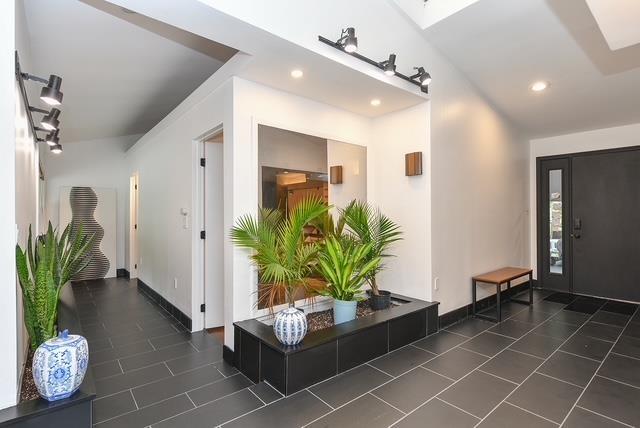 203 Stanhope Rd, Sparta, NJ 07871 - lobby with recessed lighting