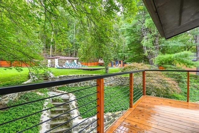 203 Stanhope Rd, Sparta, NJ 07871 - view of balcony