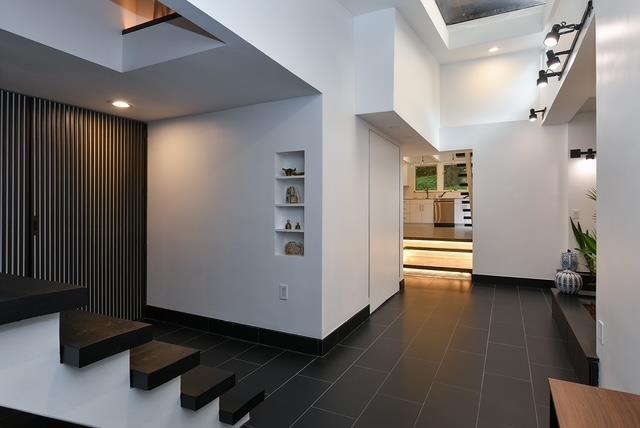 203 Stanhope Rd, Sparta, NJ 07871 - common area featuring recessed lighting and a towering ceiling