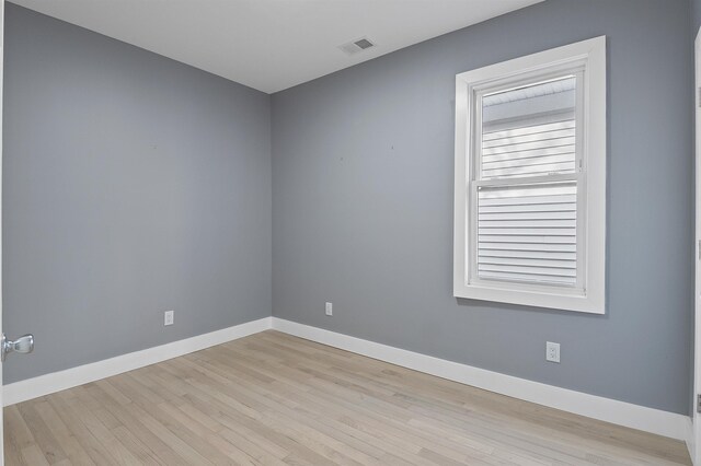 95 Claremont Ave, Jersey City, NJ 07304 - unfurnished room featuring wood finished floors