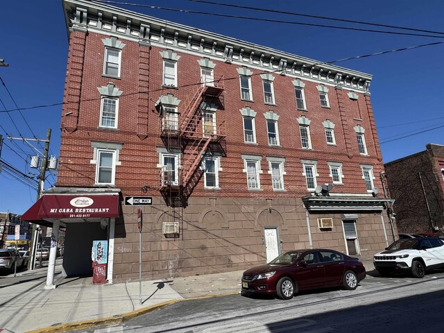 372 Communipaw Ave Unit 4R, Jersey City, NJ 07304 - photo 3