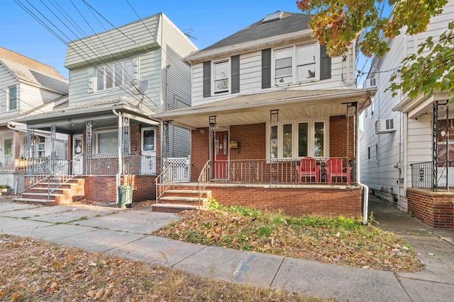 view of front facade featuring a porch