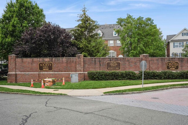 16 Cypress St, Jersey City, NJ 07305 - photo 26