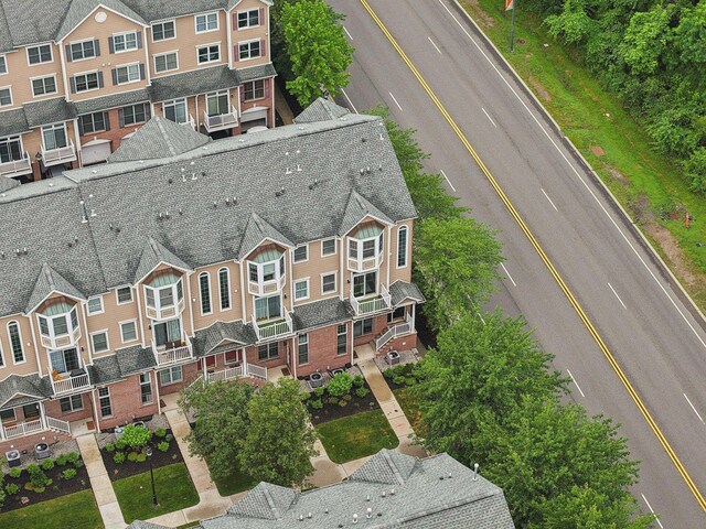 313 Midland Ct, West New York, NJ 07093