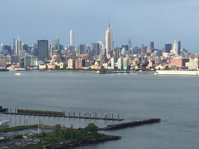 20 2nd St Unit 503, Jersey City, NJ 07302 - view of city skyline featuring a large body of water