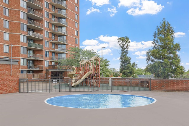 Harmon Cove Tower 426, Secaucus, NJ 07094 - view of pool