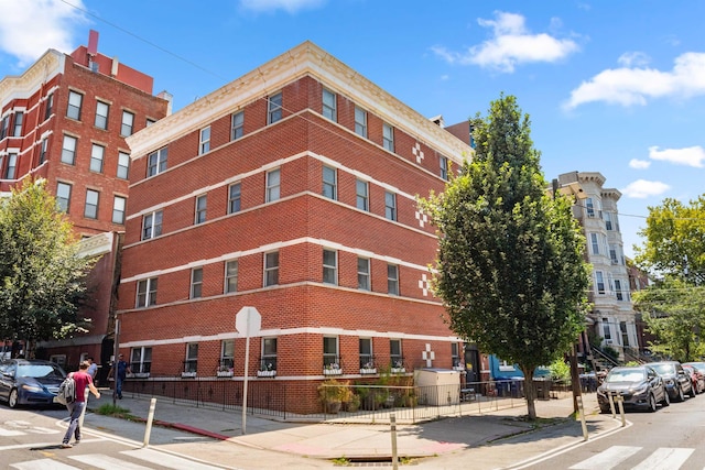 547 Bloomfield St Unit 1, Hoboken, NJ 07030 - photo 2