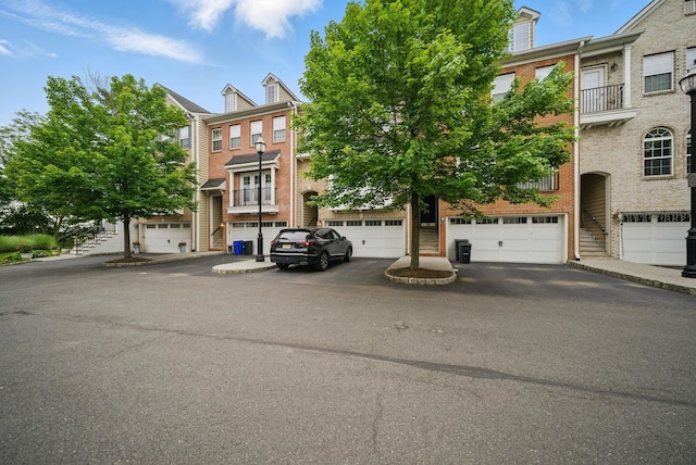 28 Creekside Ct Unit 28, Secaucus, NJ 07094 - view of property featuring stairway