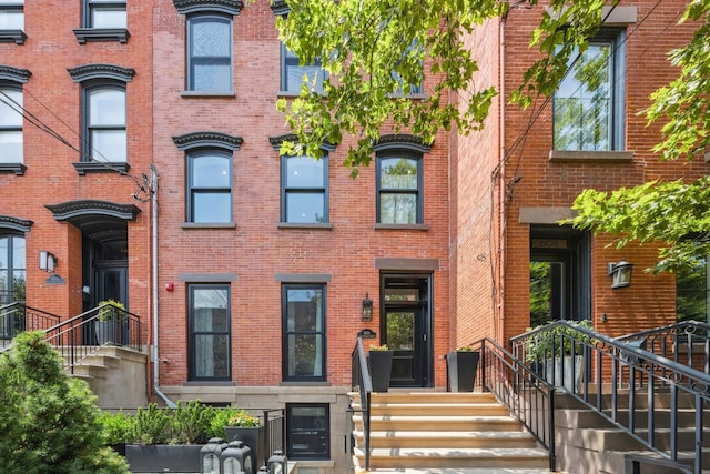 606 Bloomfield St, Hoboken, NJ 07030 - photo 1