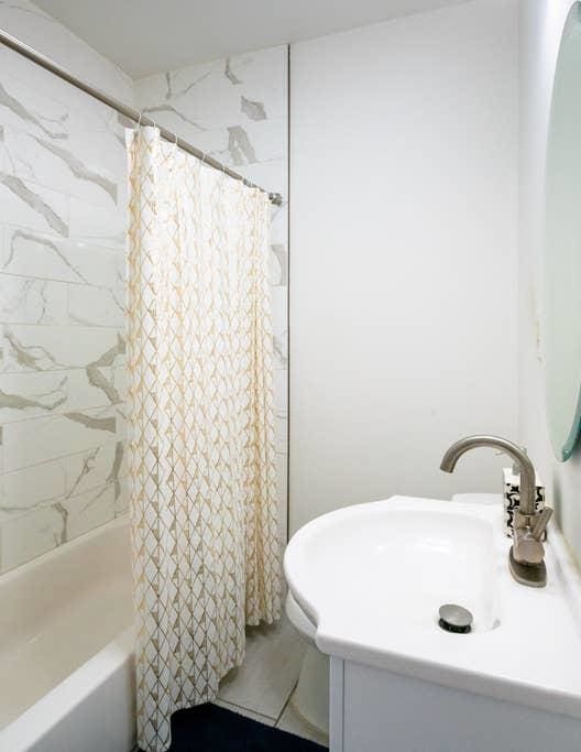 270 Webster Ave, Jersey City, NJ 07307 - photo 26