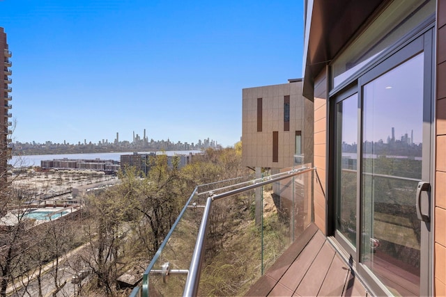 5 Washington Pl, Cliffside Park, NJ 07010 - balcony featuring a city view and a water view