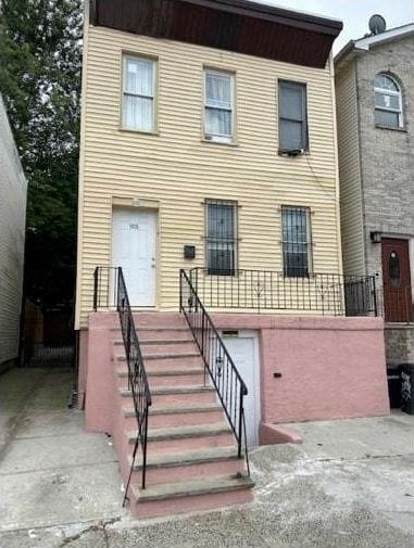 85 Kearney Ave, Jersey City, NJ 07305 - photo 1