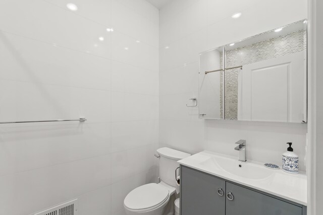 1163 Summit Ave Unit 1, Jersey City, NJ 07307 - bathroom with vanity and a tile shower