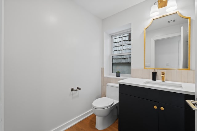 525 Avenue E Ave E, Bayonne, NJ 07002 - photo 18