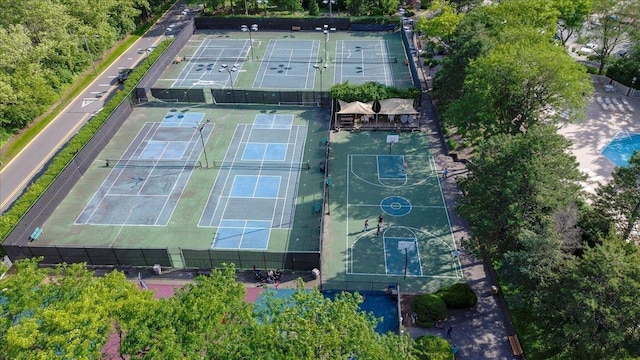 498 Teal Plz, Secaucus, NJ 07094 - aerial view
