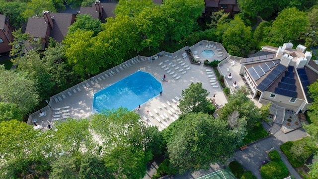 498 Teal Plz, Secaucus, NJ 07094 - aerial overview of property's location featuring a pool area