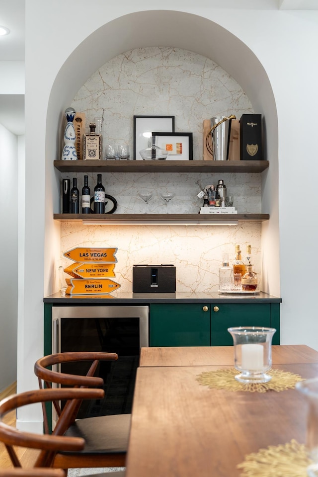 72 Lincoln St Unit 2, Jersey City, NJ 07307 - indoor dry bar with wine cooler
