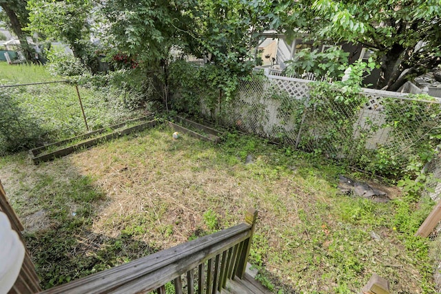 215 48th St Unit 101, Union City, NJ 07087 - view of fenced backyard