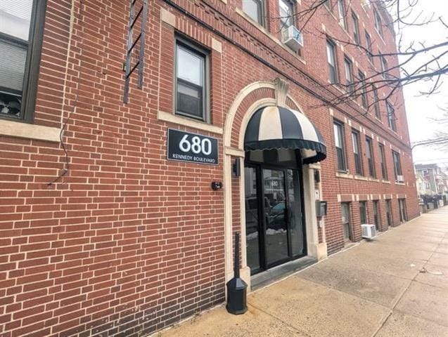 680 Kennedy Blvd Unit 301, Bayonne, NJ 07002 - photo 4