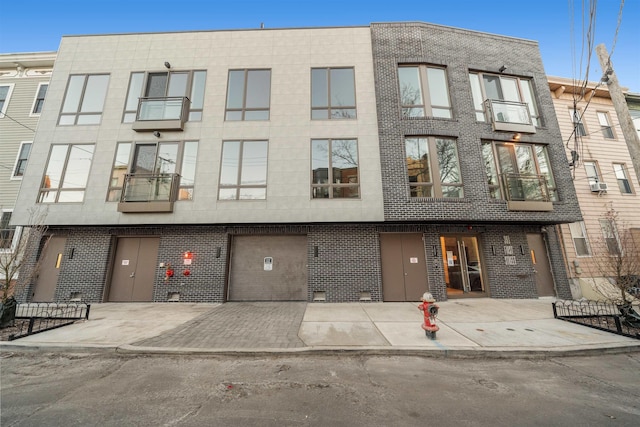 391 1st St Unit 2-C, Jersey City, NJ 07302 - view of building exterior