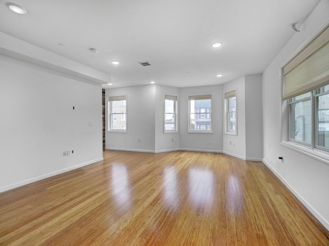 517 19th St # 2, Union City, NJ 07087 - unfurnished room with light wood-style flooring, recessed lighting, and a smoke detector