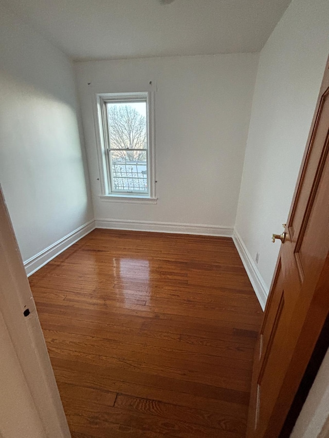 3444 John F Kennedy Blvd Unit 4F, Jersey City, NJ 07307 - unfurnished room featuring wood finished floors and baseboards