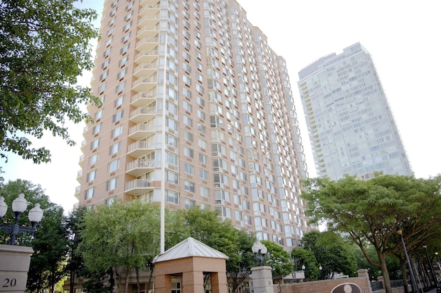 20 2nd St Unit 2111, Jersey City, NJ 07034 - view of building exterior