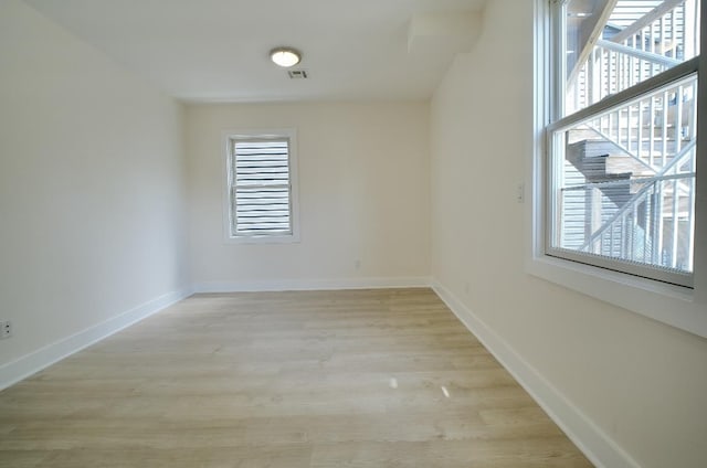 107 Laidlaw Ave Unit 2, Jersey City, NJ 07306 - spare room featuring light wood finished floors and baseboards