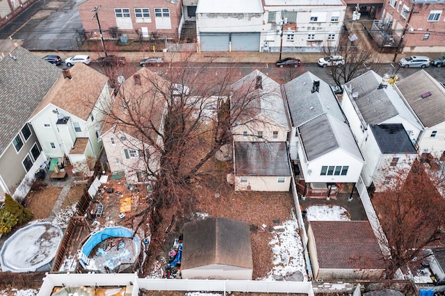 bird's eye view with a residential view