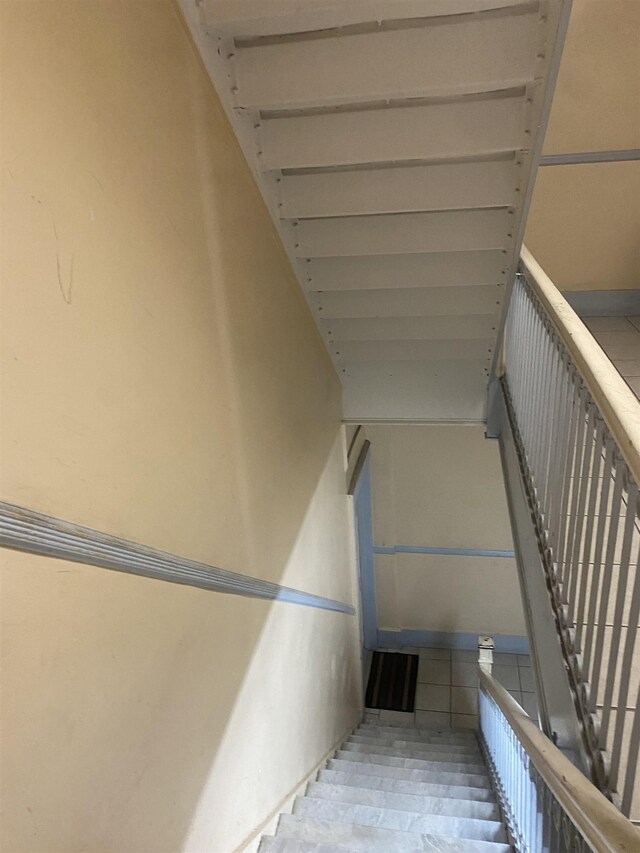 6414 Park Ave Unit 8, West New York, NJ 07093 - view of stairway