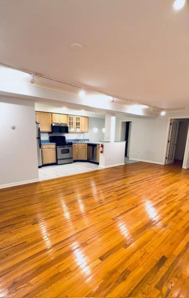 293 York St, Jersey City, NJ 07302 - photo 12