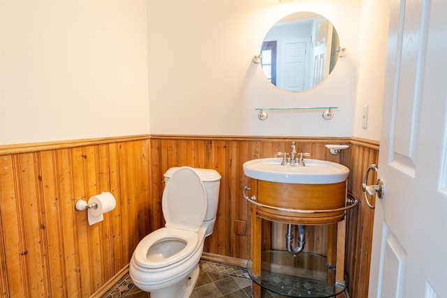 238 Undercliff Ave, Edgewater, NJ 07020 - half bath featuring wainscoting and wooden walls