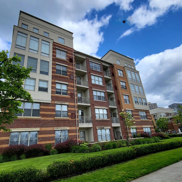 26 Ave At Port Imperial Unit 210, West New York, NJ 07093 - photo 2