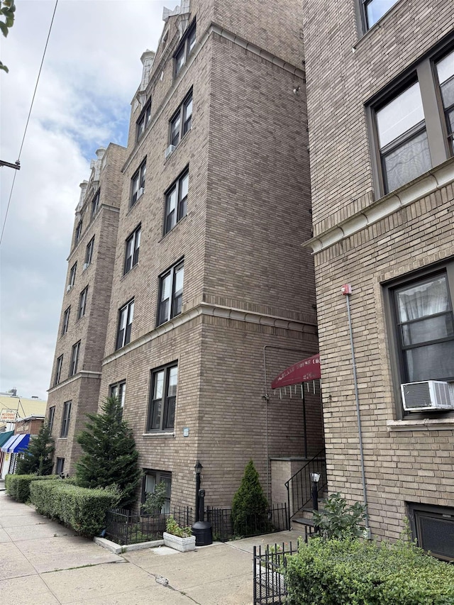2700 John F Kennedy Blvd Unit 302, Jersey City, NJ 07306 - photo 1