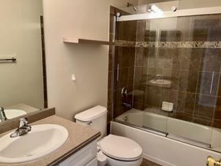 2 Swan Ct, Jersey City, NJ 07305 - photo 11