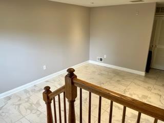 2 Swan Ct, Jersey City, NJ 07305 - photo 9