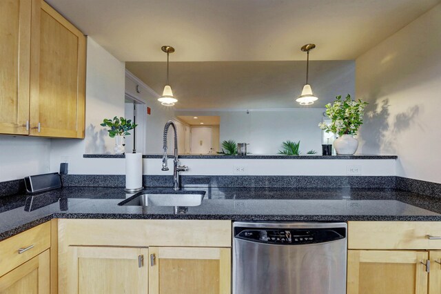 700 Grove St Unit 3Q, Jersey City, NJ 07310 - photo 14
