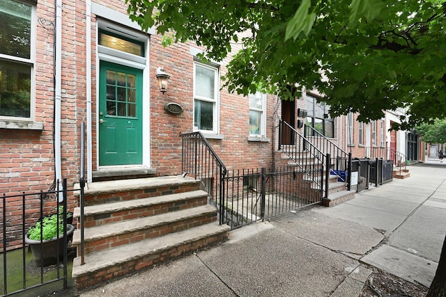 366 7th St Unit 2, Jersey City, NJ 07302 - entrance to property featuring brick siding